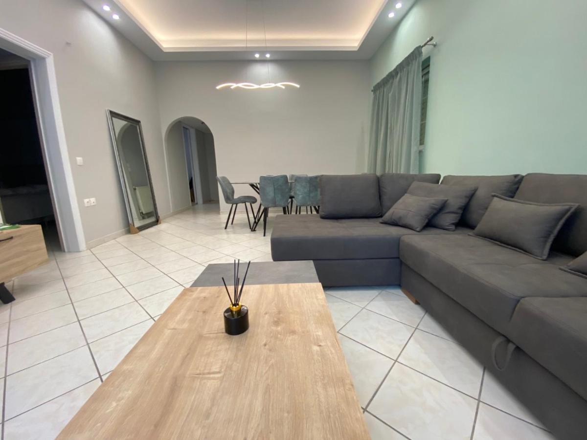 Comfortable Apartment Near To Metro Athens Ngoại thất bức ảnh